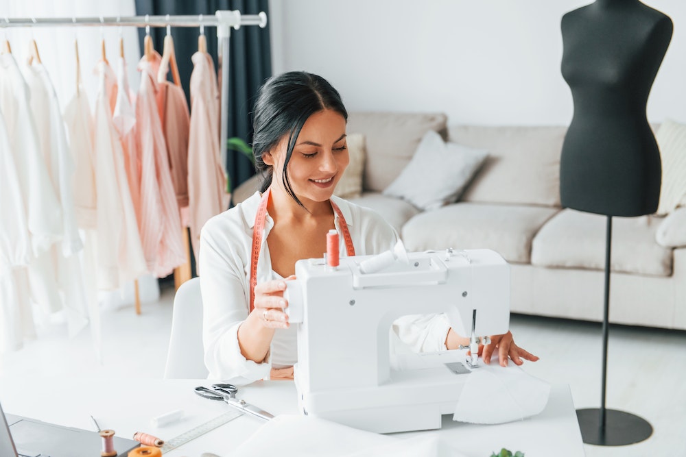Tenue professionnelle obligatoire : un enjeu majeur pour l'image de l'entreprise